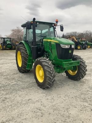 2021 John Deere 6105E Image