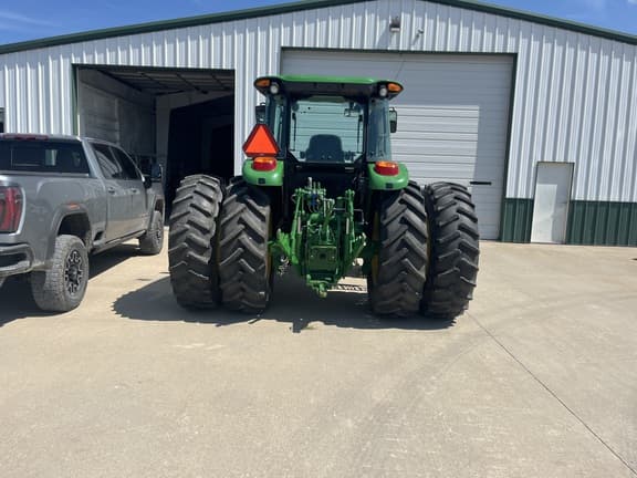 Image of John Deere 6105E equipment image 2