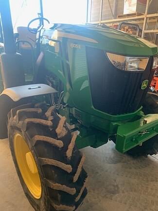 2021 John Deere 6105E Equipment Image0