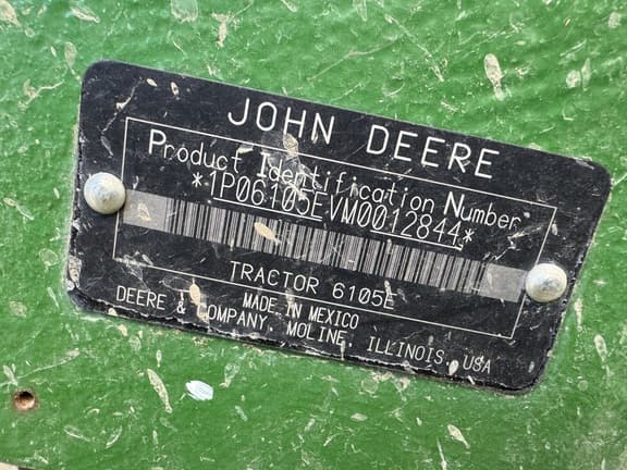 Image of John Deere 6105E equipment image 4