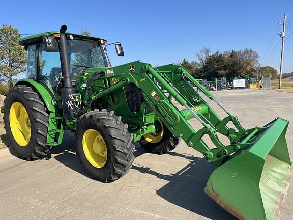 Image of John Deere 6105E equipment image 3