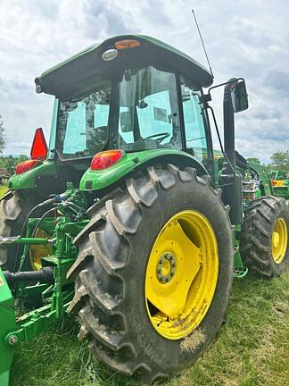 Image of John Deere 6105E equipment image 2