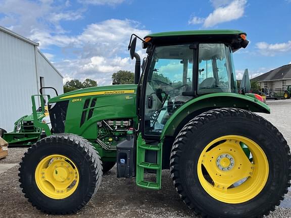 Image of John Deere 6105E Primary image