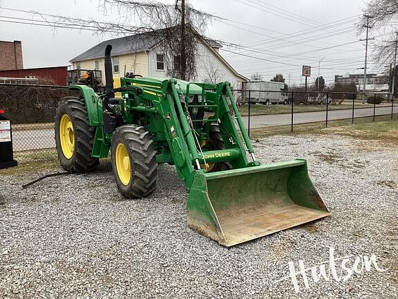 Image of John Deere 6105E Primary image