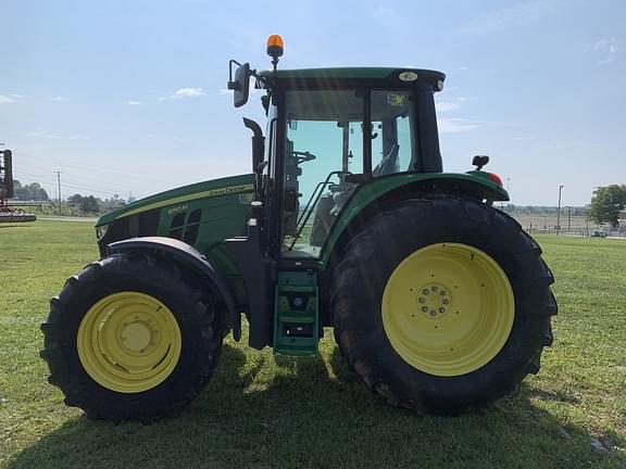 Image of John Deere 6110M equipment image 3