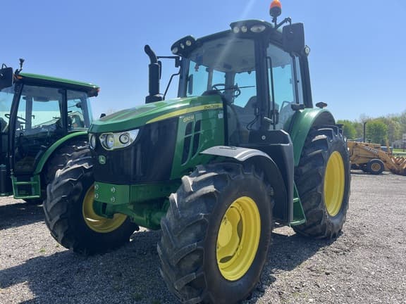 Image of John Deere 6110M equipment image 1