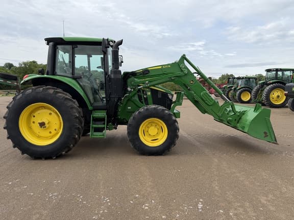 Image of John Deere 6110M equipment image 4