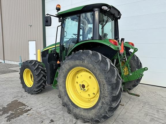 Image of John Deere 6110M equipment image 2