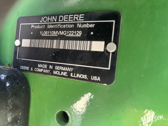 Image of John Deere 6110M equipment image 1