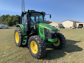 Main image John Deere 6110M