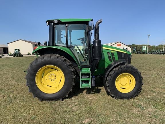 Image of John Deere 6110M equipment image 1