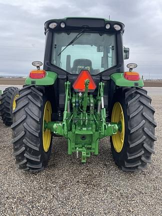 Image of John Deere 6110M equipment image 4