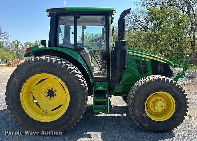 Image of John Deere 6110M equipment image 3