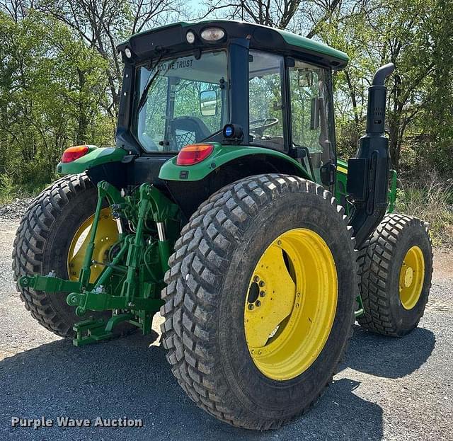 Image of John Deere 6110M equipment image 4