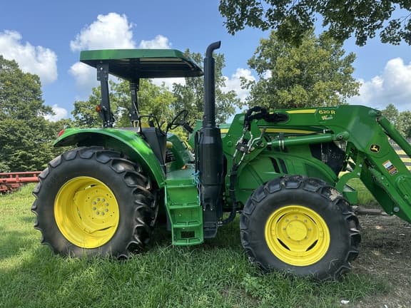 Image of John Deere 6110M equipment image 3