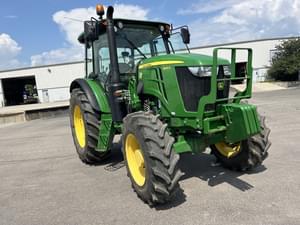 2021 John Deere 6120E Image