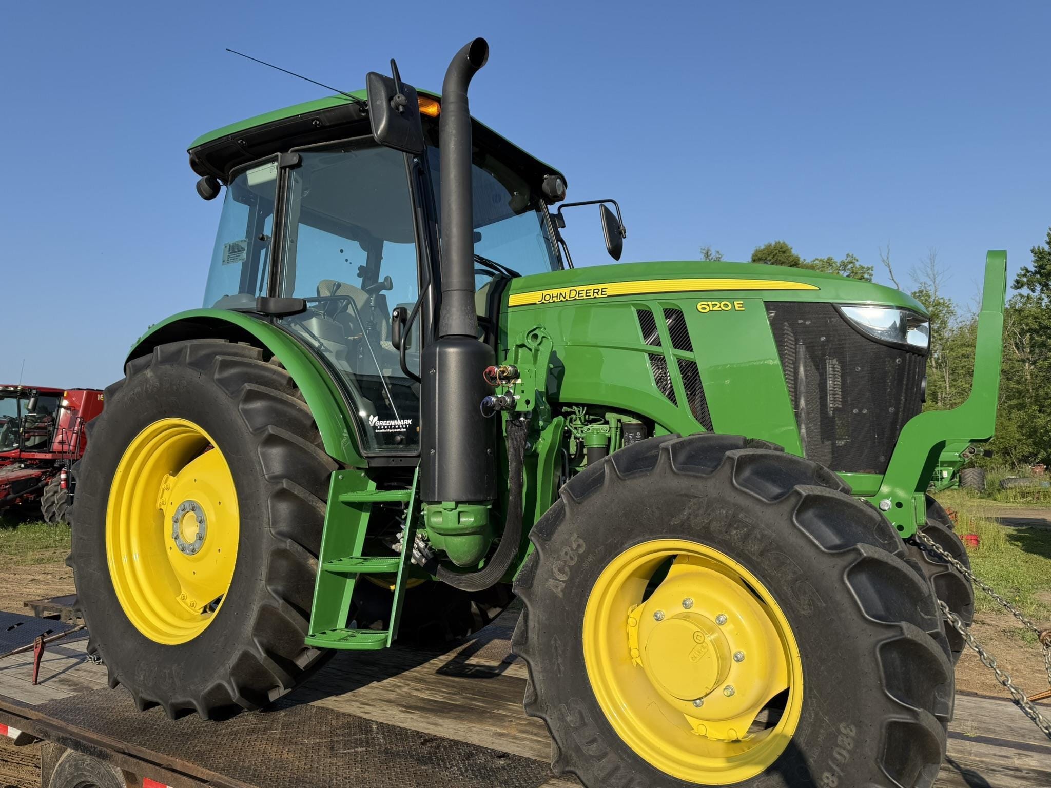 2021 John Deere 6120E Equipment Image0