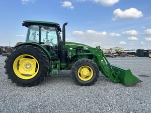 2021 John Deere 6120E Image