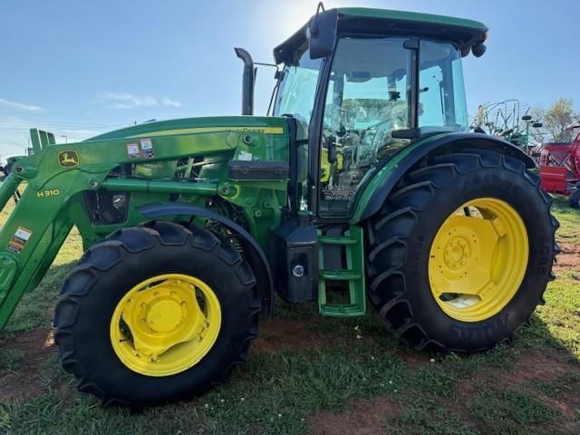2021 John Deere 6120E Image