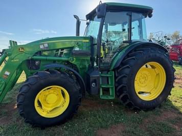 Main image John Deere 6120E