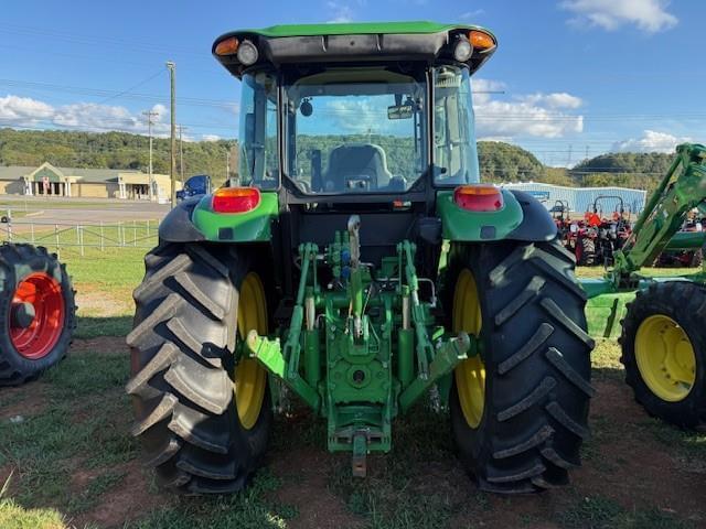 Image of John Deere 6120E equipment image 3
