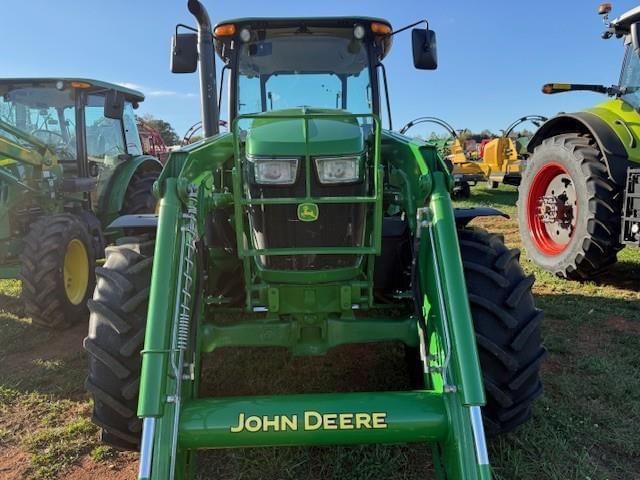 Image of John Deere 6120E equipment image 1