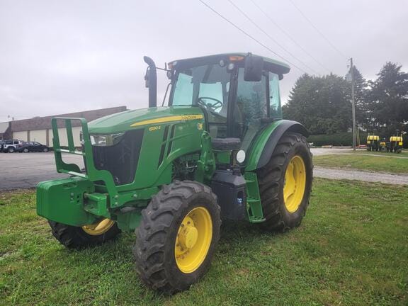2021 John Deere 6120E Equipment Image0