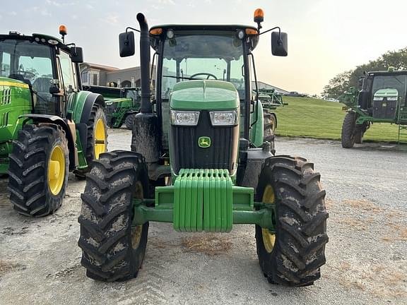 Image of John Deere 6120E equipment image 1