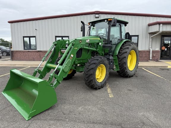 Image of John Deere 6120E equipment image 1