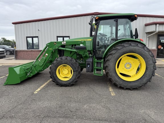 2021 John Deere 6120E Equipment Image0