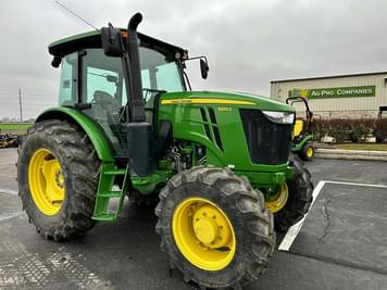 Main image John Deere 6120E