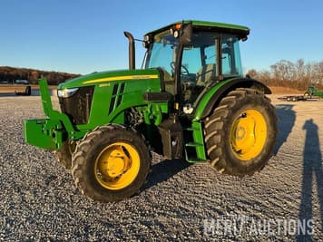 Main image John Deere 6120E