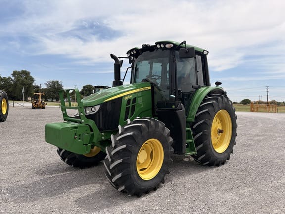 2021 John Deere 6120M Equipment Image0