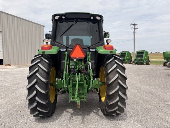 Image of John Deere 6120M equipment image 3
