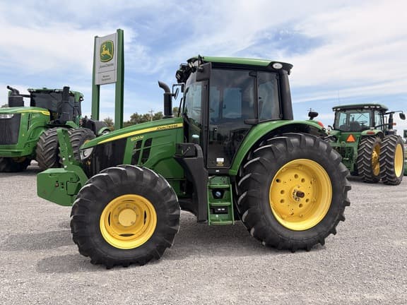 Image of John Deere 6120M equipment image 1