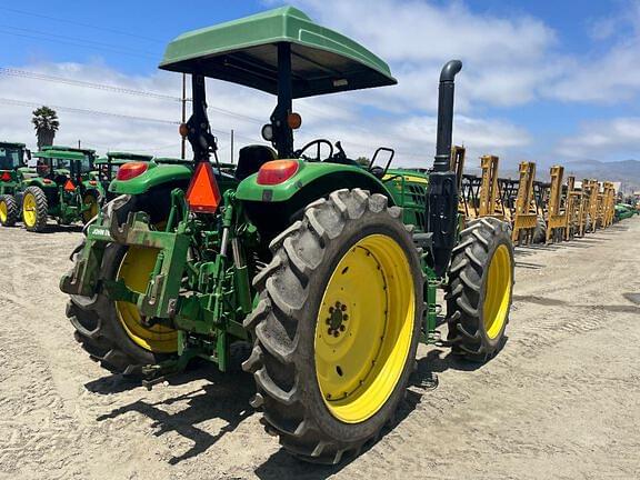 Image of John Deere 6120M equipment image 2