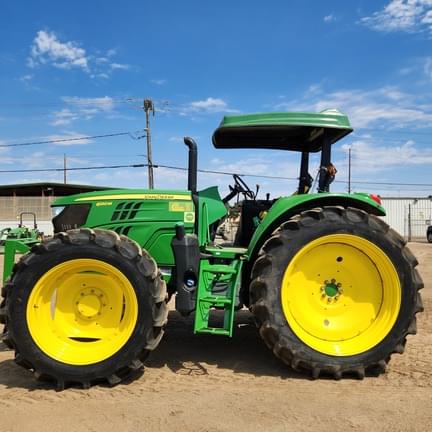 Image of John Deere 6120M equipment image 1