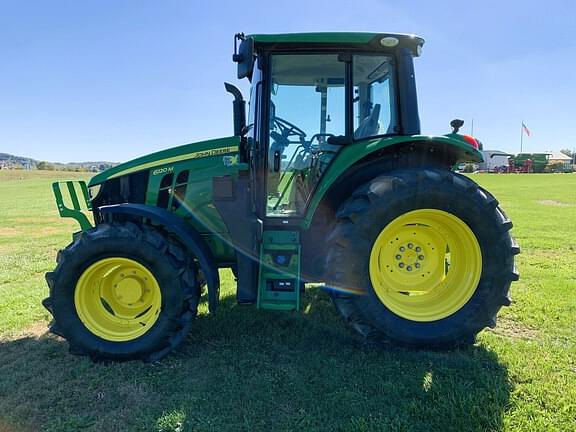 Image of John Deere 6120M equipment image 3