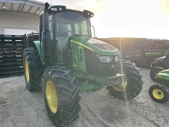 Image of John Deere 6120M equipment image 4