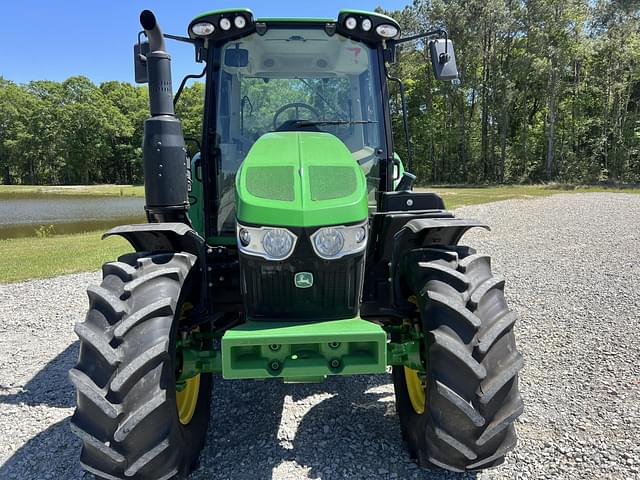 Image of John Deere 6120M equipment image 4