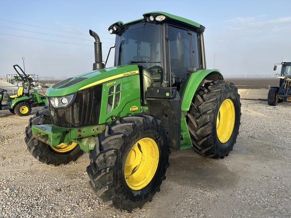 2021 John Deere 6120M Equipment Image0