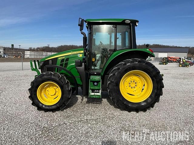 Image of John Deere 6120M equipment image 1