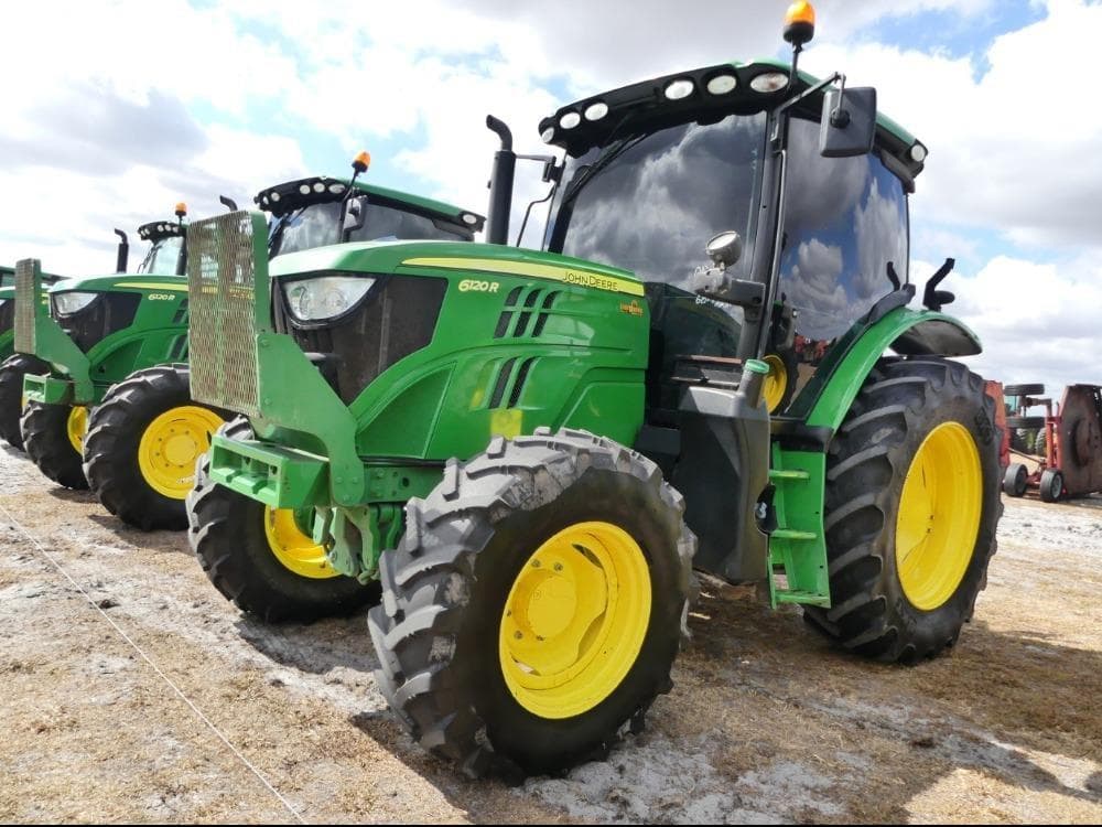 Image of John Deere 6120R Primary image