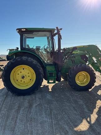 Image of John Deere 6120R equipment image 3