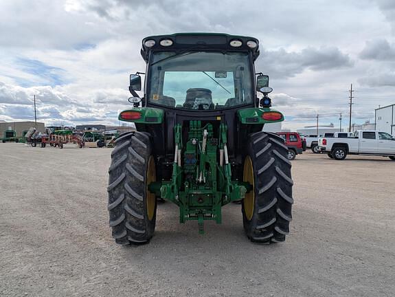 Image of John Deere 6120R equipment image 3