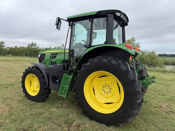Image of John Deere 6130M equipment image 1