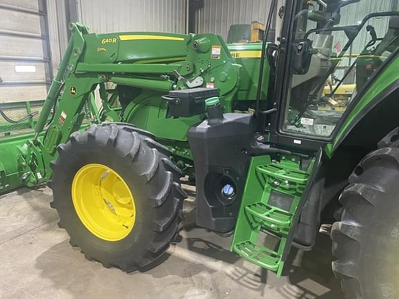 Image of John Deere 6130M equipment image 4