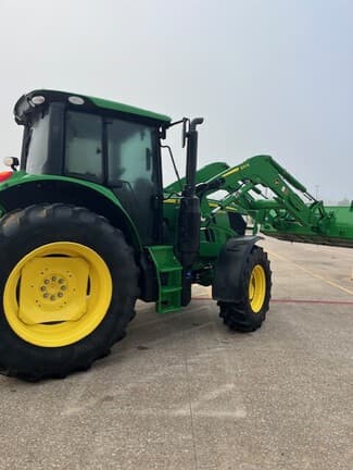 Image of John Deere 6130M equipment image 4