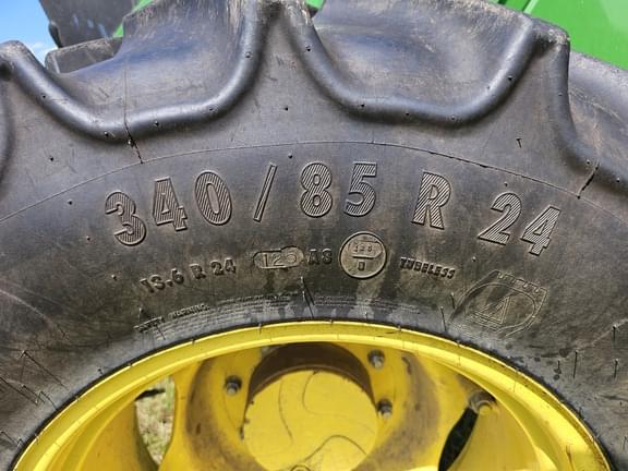 Image of John Deere 6130M equipment image 4