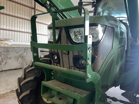 Image of John Deere 6130M equipment image 4